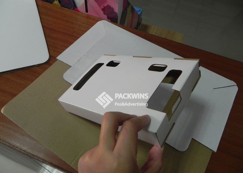 Counter Display Boxes With LCD Video to Hold Phone Accessories