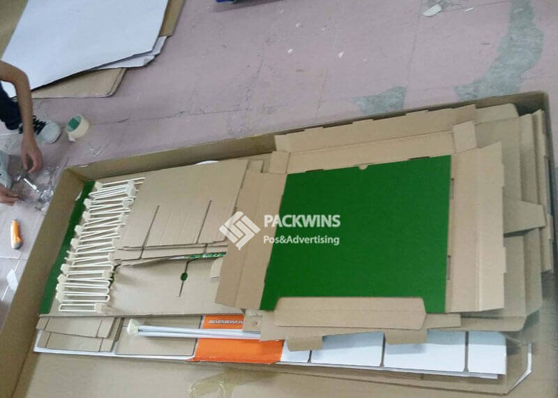 Full-Graphic-Design-And-Print-Floor-Display-Cases-For-Juice-2