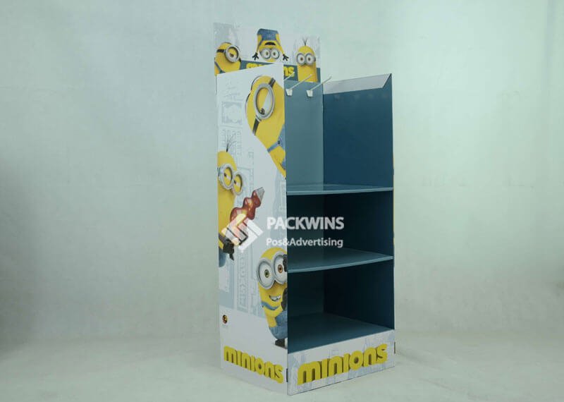 An example of a large, flexo-printed FSDU in a retail aisle