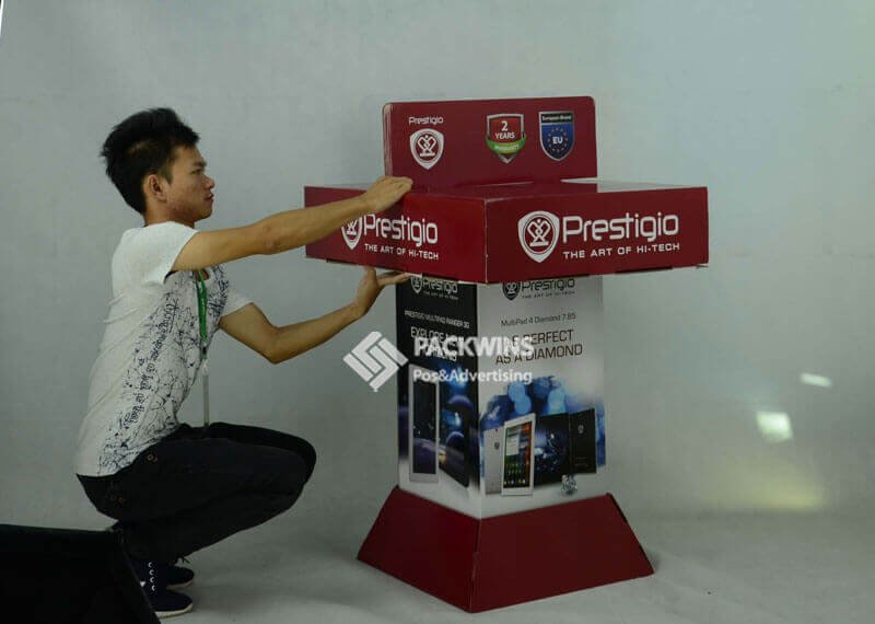 Prestigio-Wireless-Charging-Station-Corrugated-Display-Stands-3
