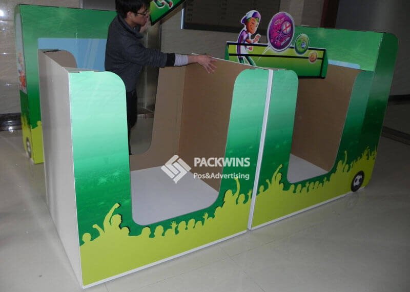 Back-to-School-Kids-Chocolate-Stands-2