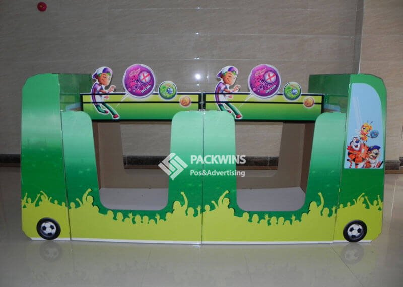 Back-to-School-Kids-Chocolate-Stands-3
