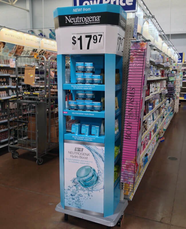 Retail Display Height Mistakes a broken and oversized retail display as an example of what to avoid