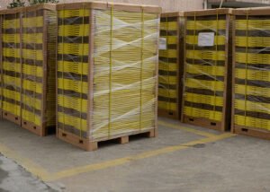 cardboard display packing Flat packed onto pallets