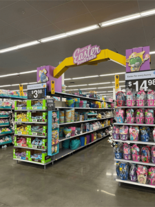 Walmart-Easter-Holiday-Endcap-Display