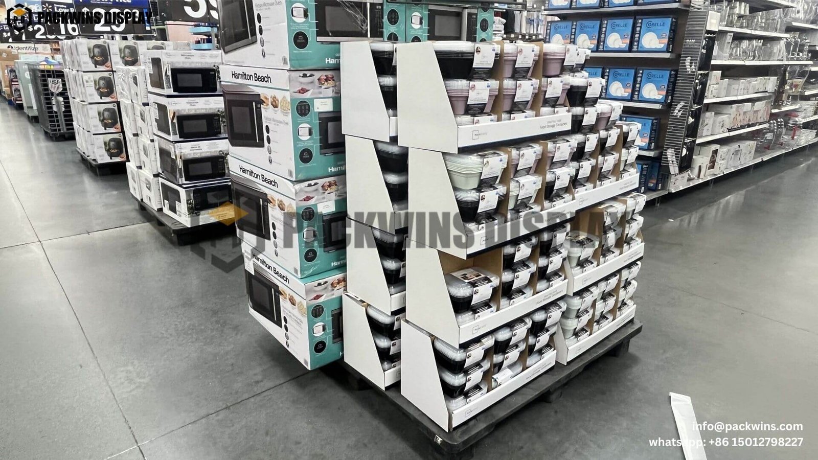 Store layout with strategic display placement